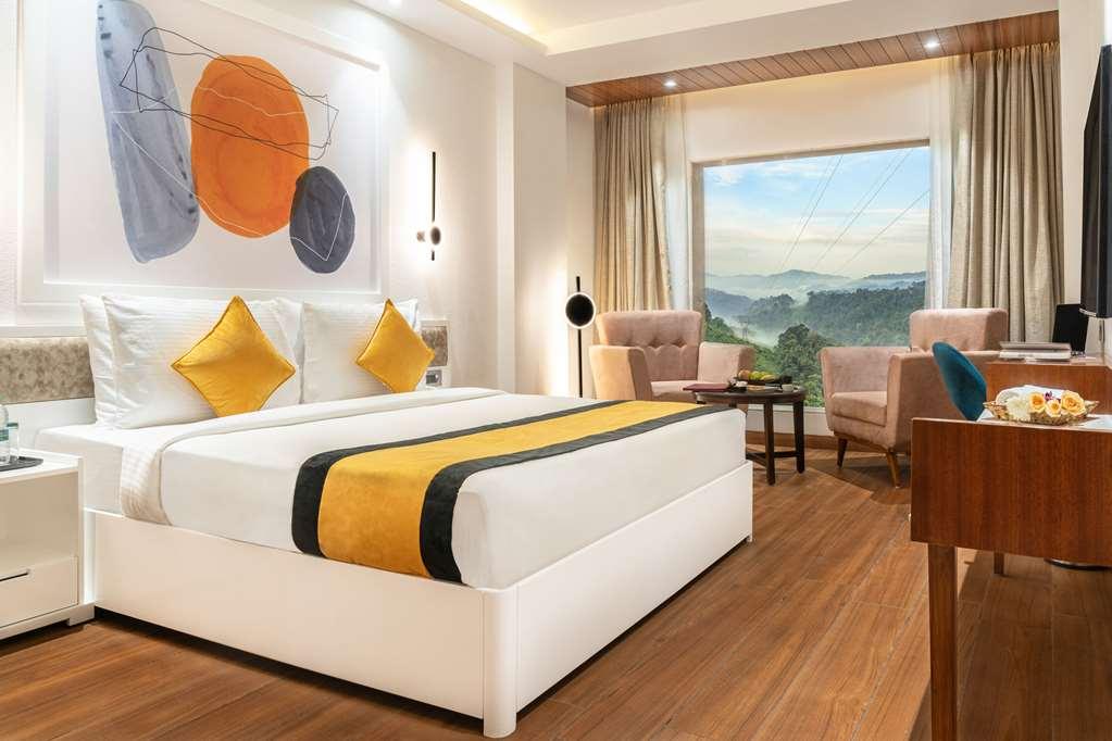 Clarion Hotel Epicure دهرادون الغرفة الصورة