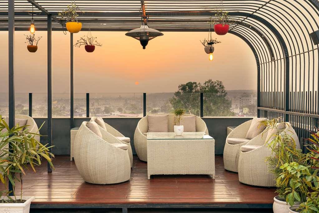 Clarion Hotel Epicure دهرادون المرافق الصورة